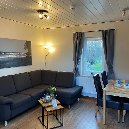 Ferienbauernhof Liesenberg Foersterhaus Gaensebluemchen Fehmarn