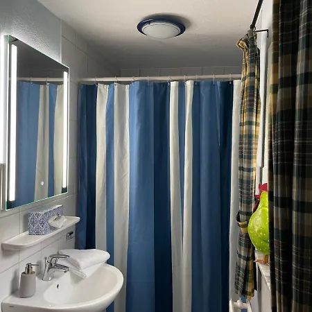 Ferienbauernhof Liesenberg Foersterhaus Gaensebluemchen * Фемарн