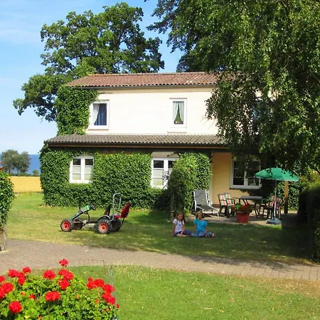Ferienbauernhof Liesenberg Foersterhaus Gaensebluemchen Fehmarn