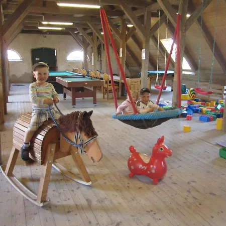 Ferienbauernhof Liesenberg Foersterhaus Gaensebluemchen Fehmarn