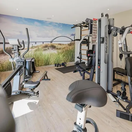 Ferienbauernhof Liesenberg Foersterhaus Gaensebluemchen * Fehmarn