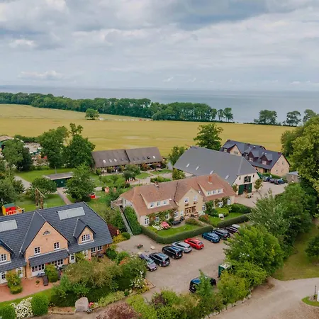 Ferienbauernhof Liesenberg Foersterhaus Gaensebluemchen Holiday home Fehmarn